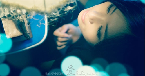 戰(zhàn)斗法則血色城堡怎么玩